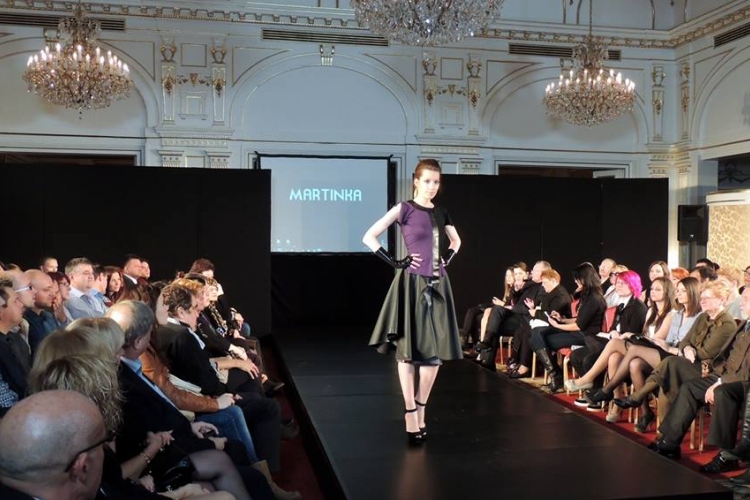 Egyedi ruhakölteményekben a Budapest Fashion Week-en