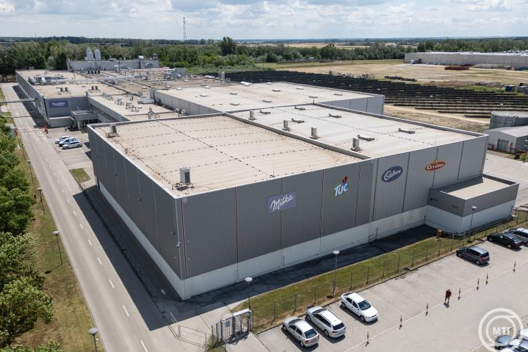 A Mondeléz átadta legnagyobb közép-kelet-európai napelemparkját Székesfehérváron